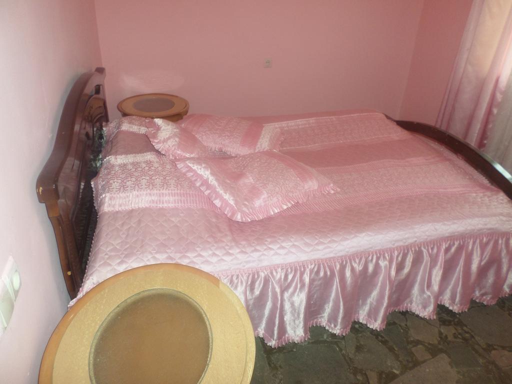 Guest House Sen Dilijan Exterior foto